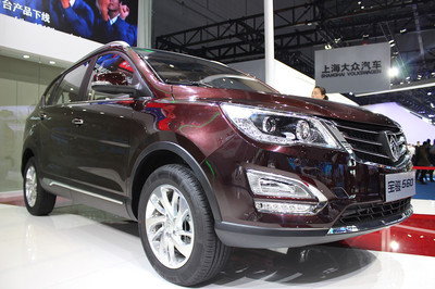 宝骏560猜价赢油卡!7月18日等你来揭晓-车市资讯-拉风汽车-台州19楼